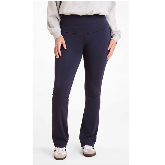 Nuuds Navy Blue SwiftStretch Fold Over Mini Flare Leggings Size Large - Picture 1 of 16